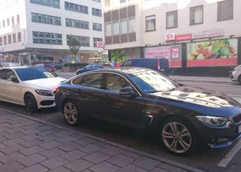 BMW 4-serie Gran Coupé eller Mercedes C-klass sedan, vilken väljer du?