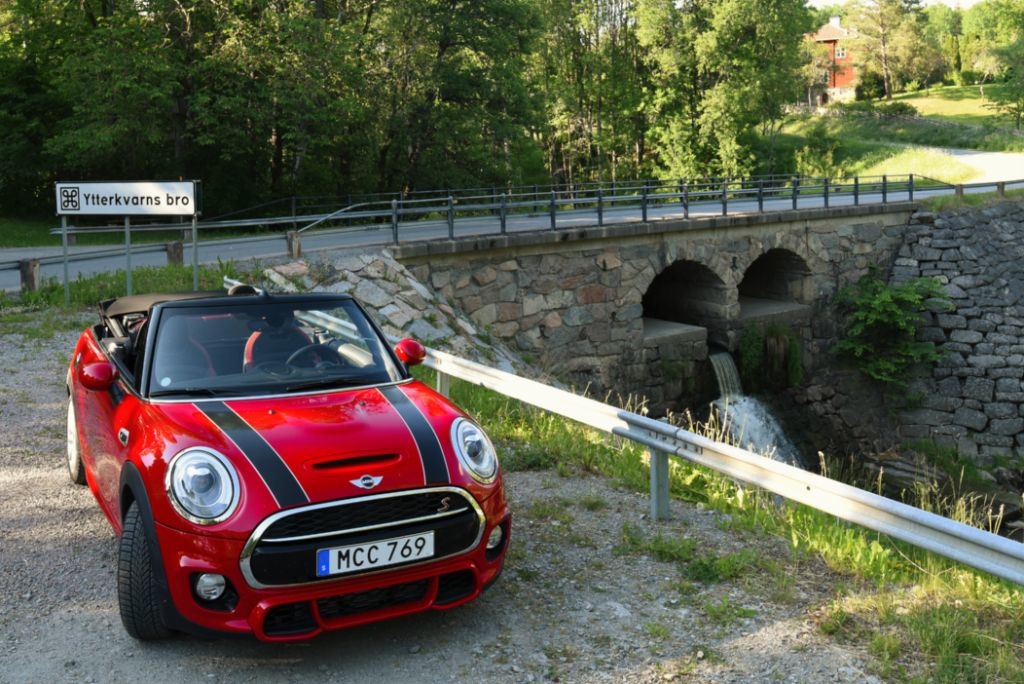 Mini Cooper Cabrio 2016 (6)