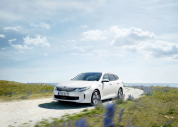 Kia lanserar nya laddhybrider – Plug-in hybrid Optima och Niro