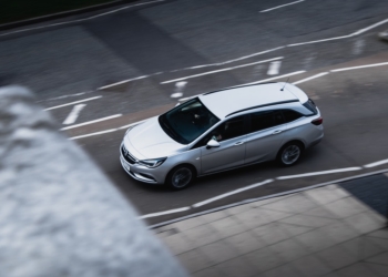 Fixa Europaresan med en hyrbil