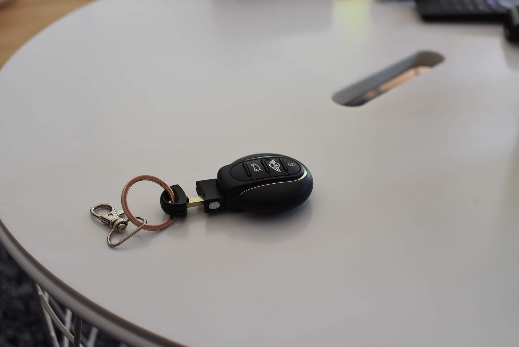 Hur Byter Man Batteri I Bilnyckeln