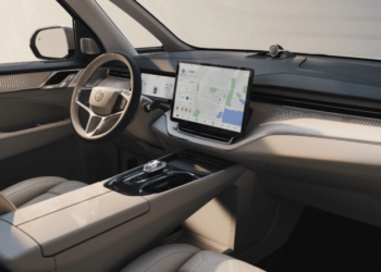 Volvo EM90 familjebil, ej till Sverige