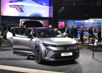 Renault Scenic elbil premiärvisad